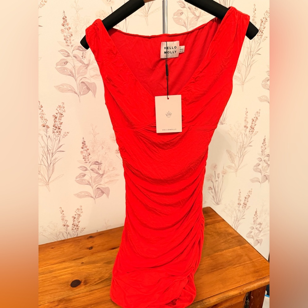 NWT Hello Molly Scarlet Ruched Midi Dress Size S